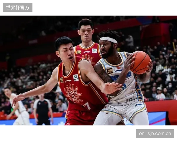 北京首钢面临外援抉择困境，麦基季后赛负效率值表现或使其失去续约机会。